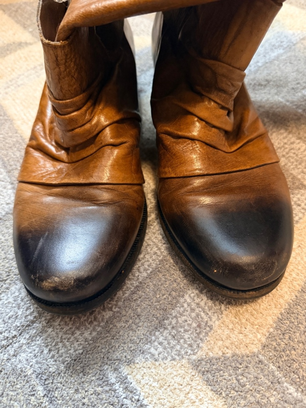 Vince Camuto|Distressed Moto Ankle Boots|Leather|Mid Shaft|Two Toned|Size 10.5 - Picture 4 of 16